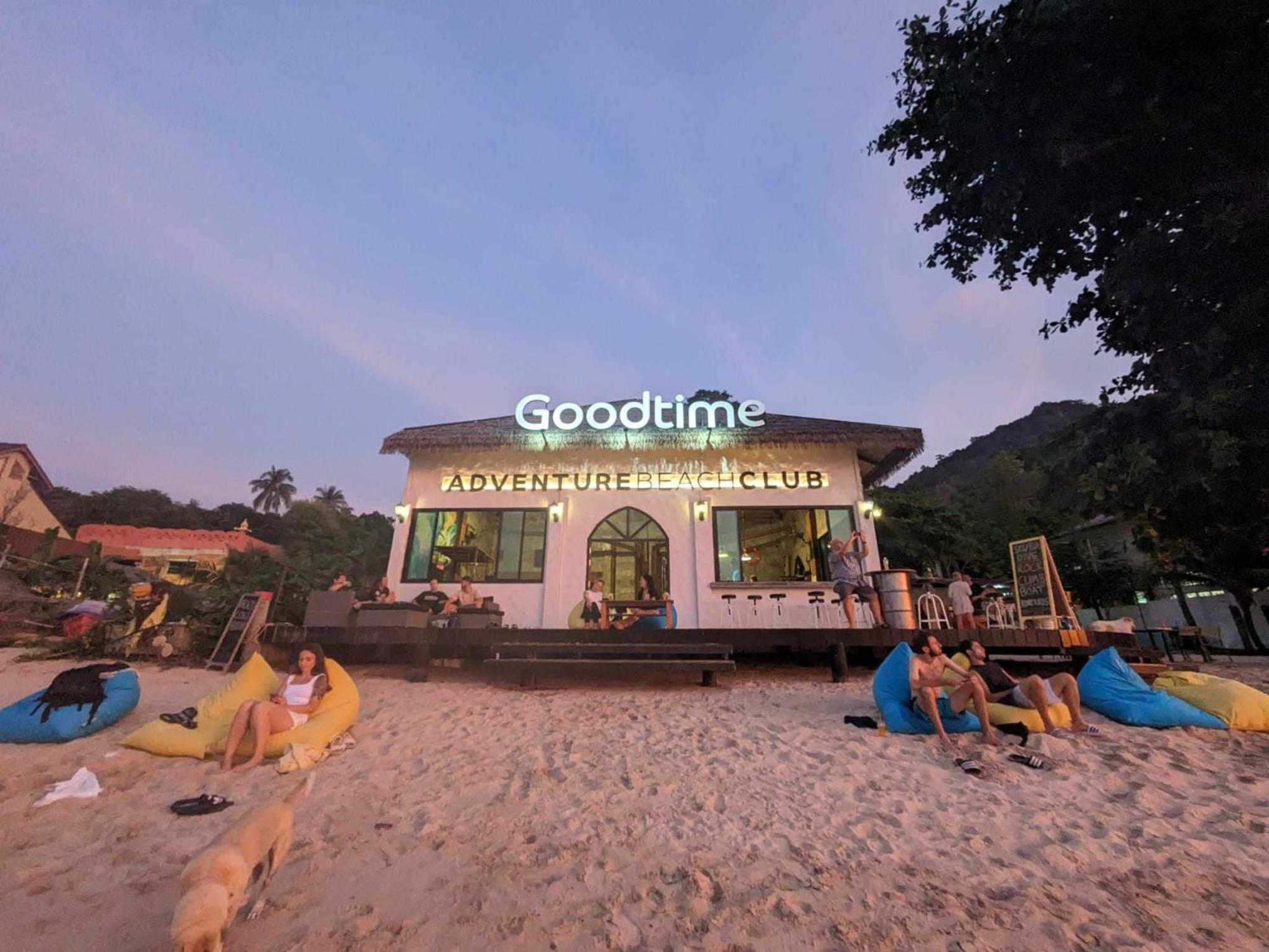 Goodtime Utopia Guesthouse Koh Tao Exterior photo