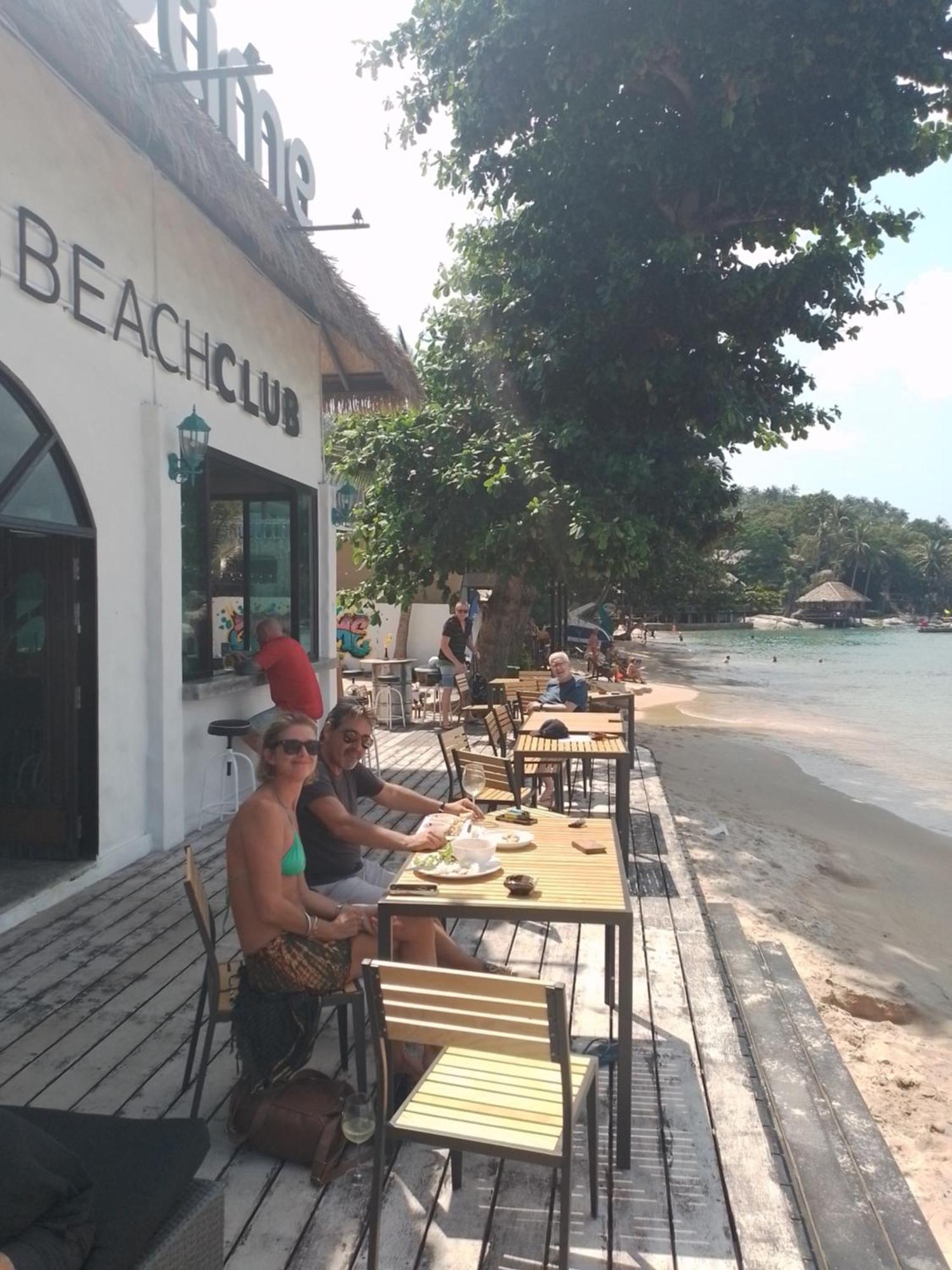 Goodtime Utopia Guesthouse Koh Tao Exterior photo